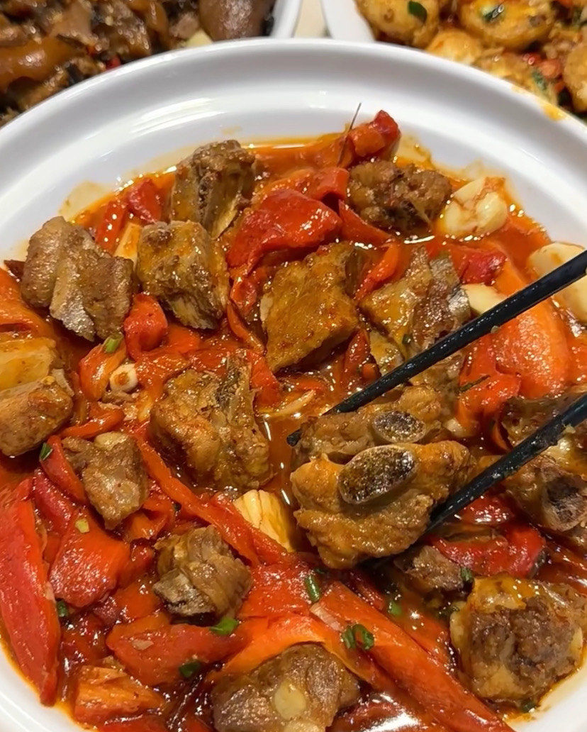 【鸡肉火锅怎么做才好吃,鸡肉火锅怎么做才好吃视频】-第2张图片