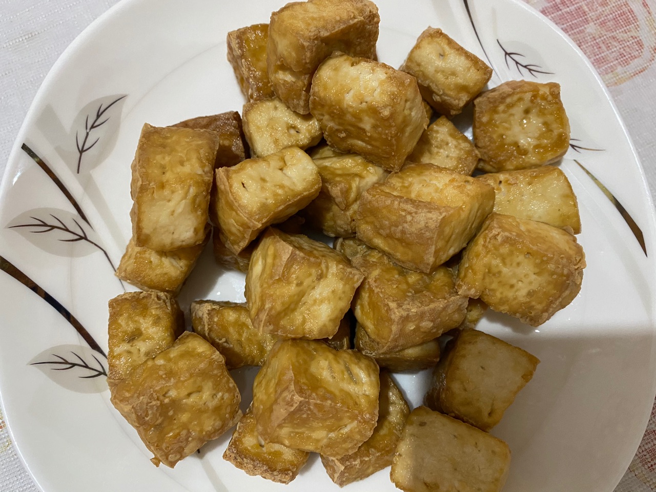 炸豆腐块的家常做法/炸豆腐块的家常做法怎么煮好吃-第1张图片
